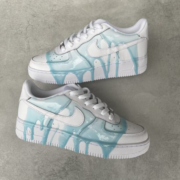 Custom AIR FORCE 1 - Liquid slime (light blue)