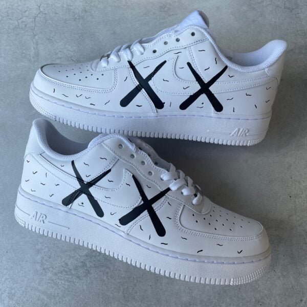Custom AIR FORCE 1 - KAWS (simple)