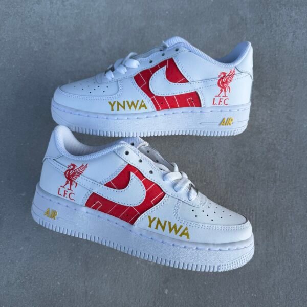 Custom AIR FORCE 1 - Liverpool